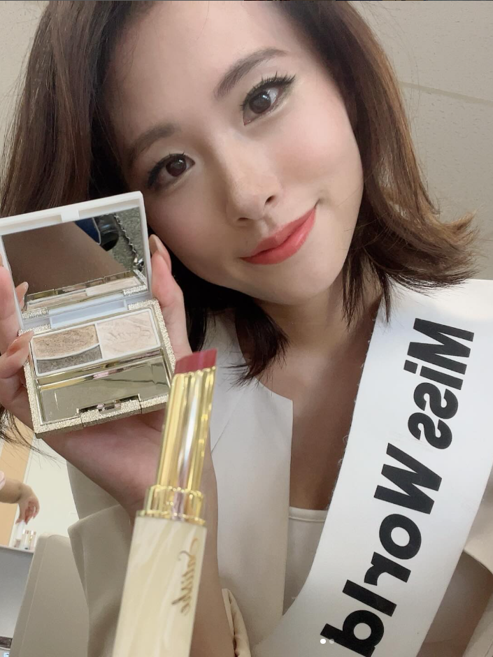 特に驚いたのは、コットンを2枚重ねて使うというテクニック！ これまでコットンは1枚で使用していましたが、2枚重ねは肌へのやさしさが全然違いました。